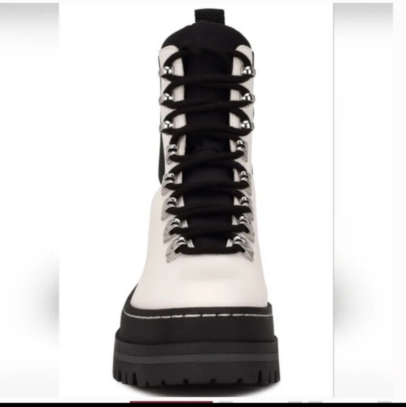 NEW! 🔥 Marc Fisher Plune Combat Boots Ivory Size 9 - Picture 4 of 6